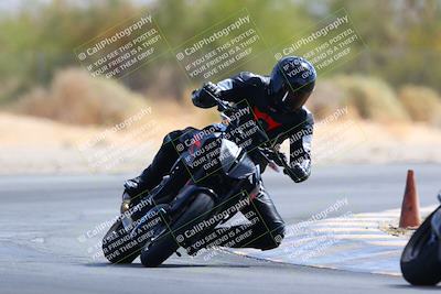 media/May-15-2022-SoCal Trackdays (Sun) [[33a09aef31]]/Turn 2 (945am)/